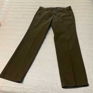 Dockers brown pants 32 x 32